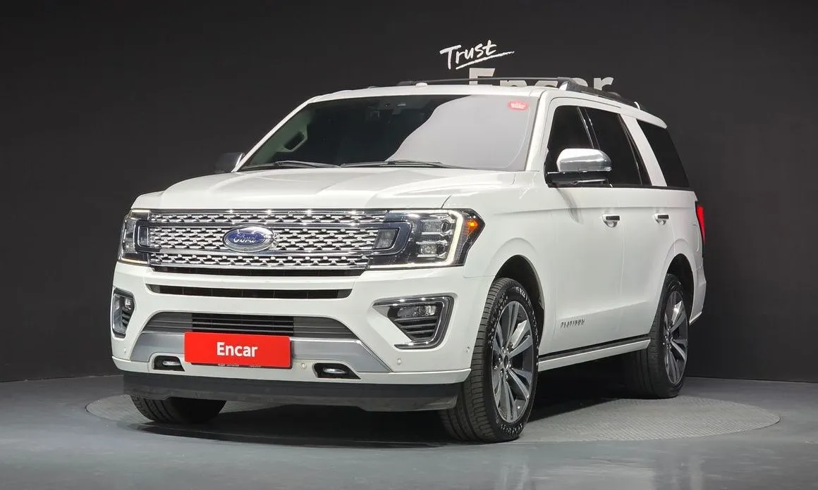 Ford Expedition — фото 1