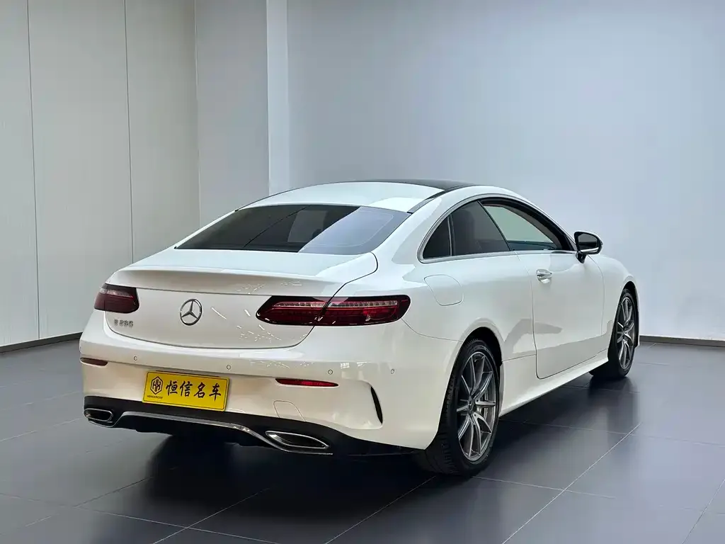 Mercedes-Benz E-Class (Import) — фото 2
