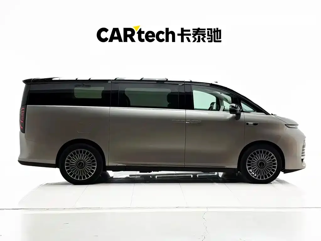 Geely Galaxy V900 — фото 3