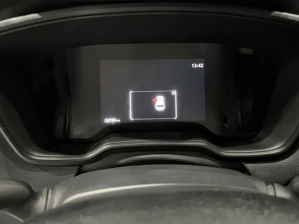 Toyota Frontlander — фото 10