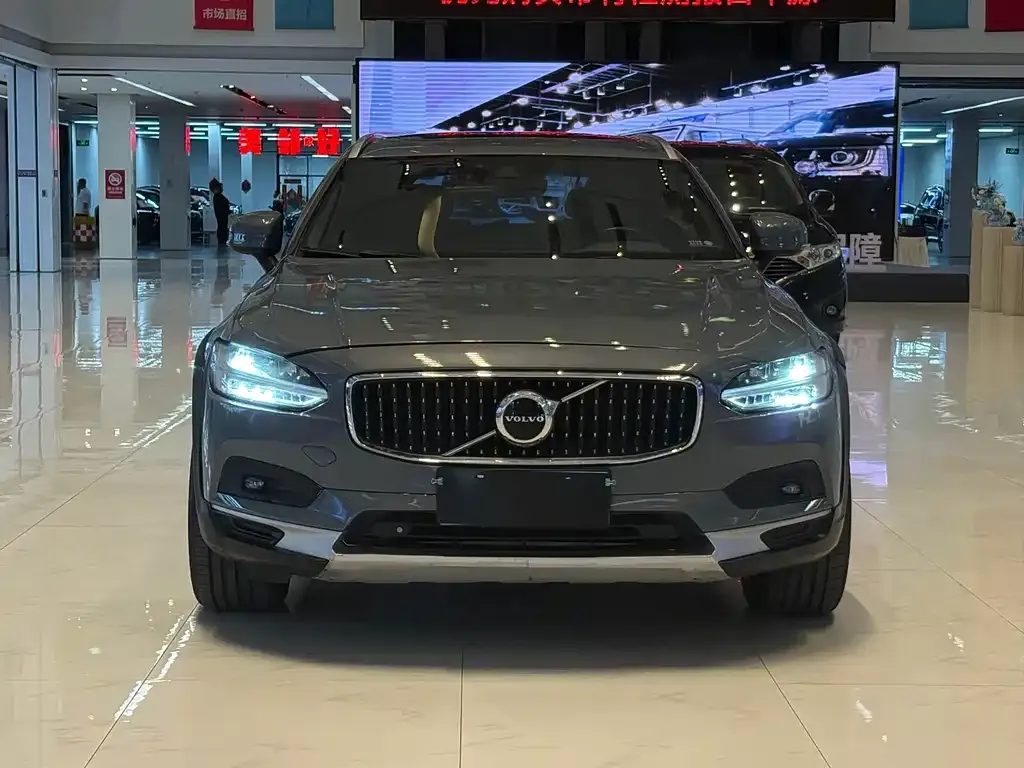 Volvo V90 — фото 6