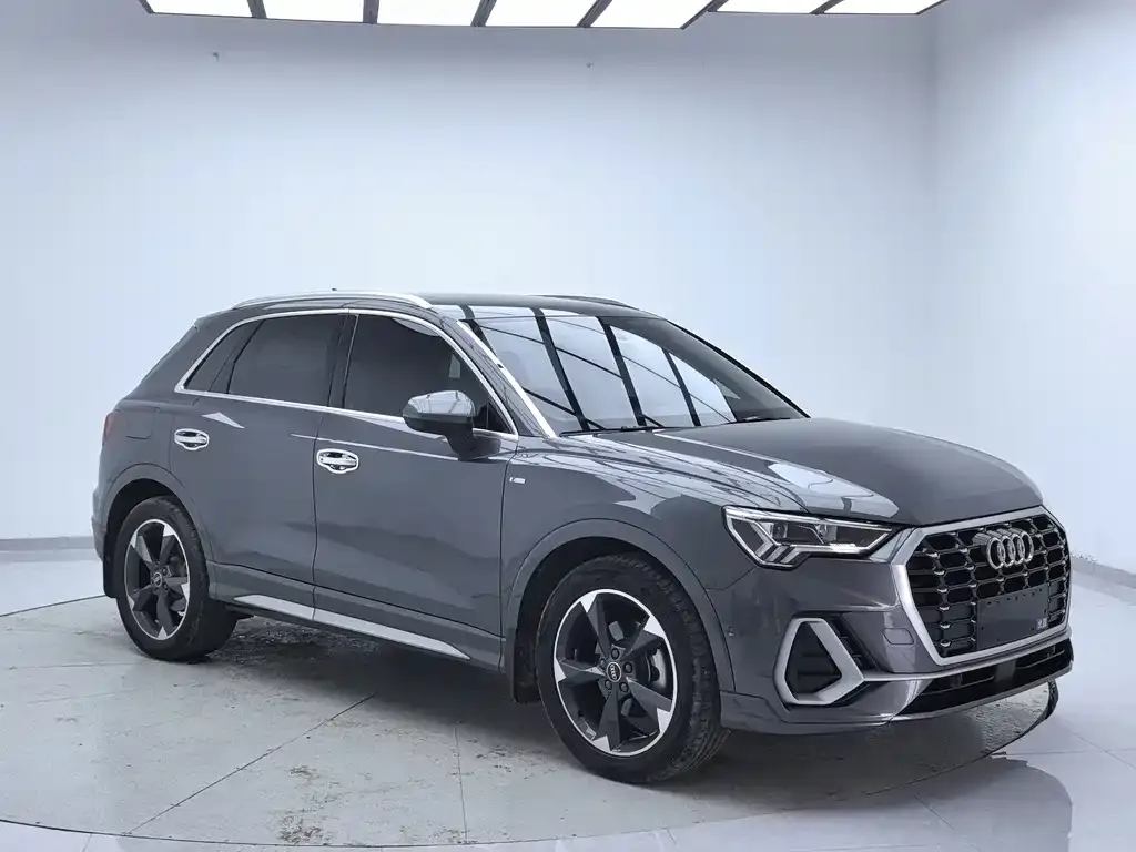Audi Q3 — фото 5