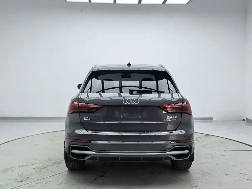 Audi Q3 — фото 2