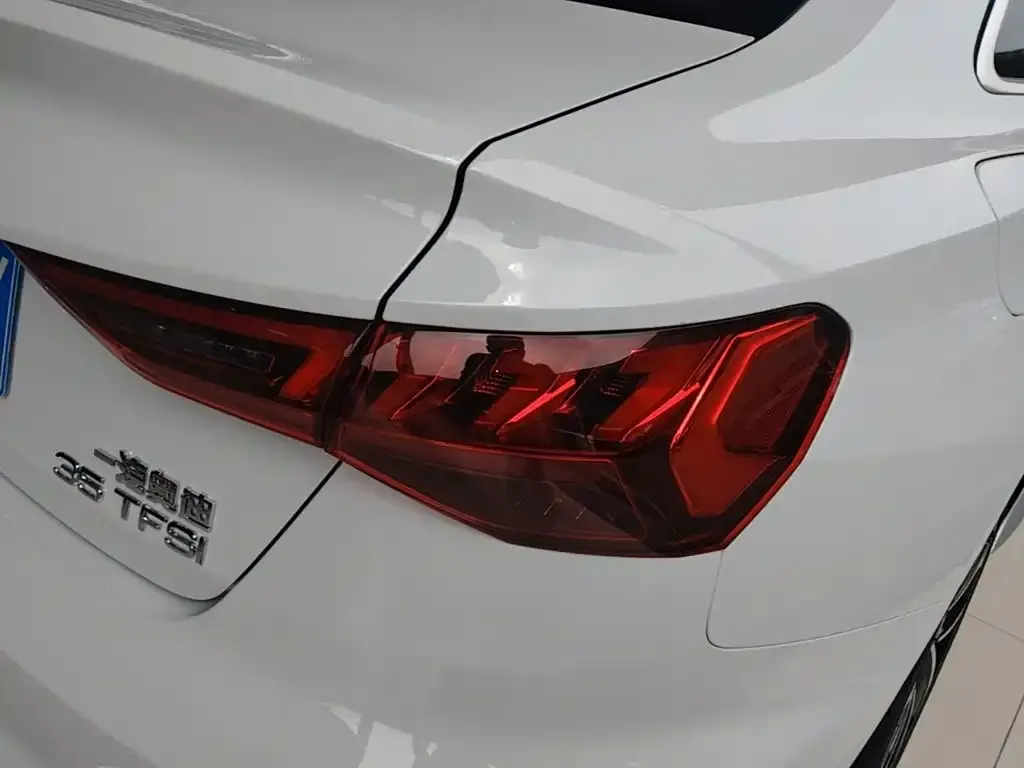 Audi A3 — фото 2