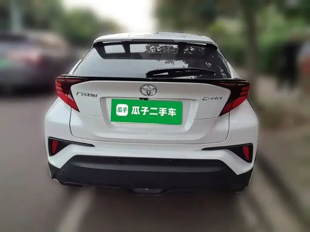 Toyota C-HR — фото 5