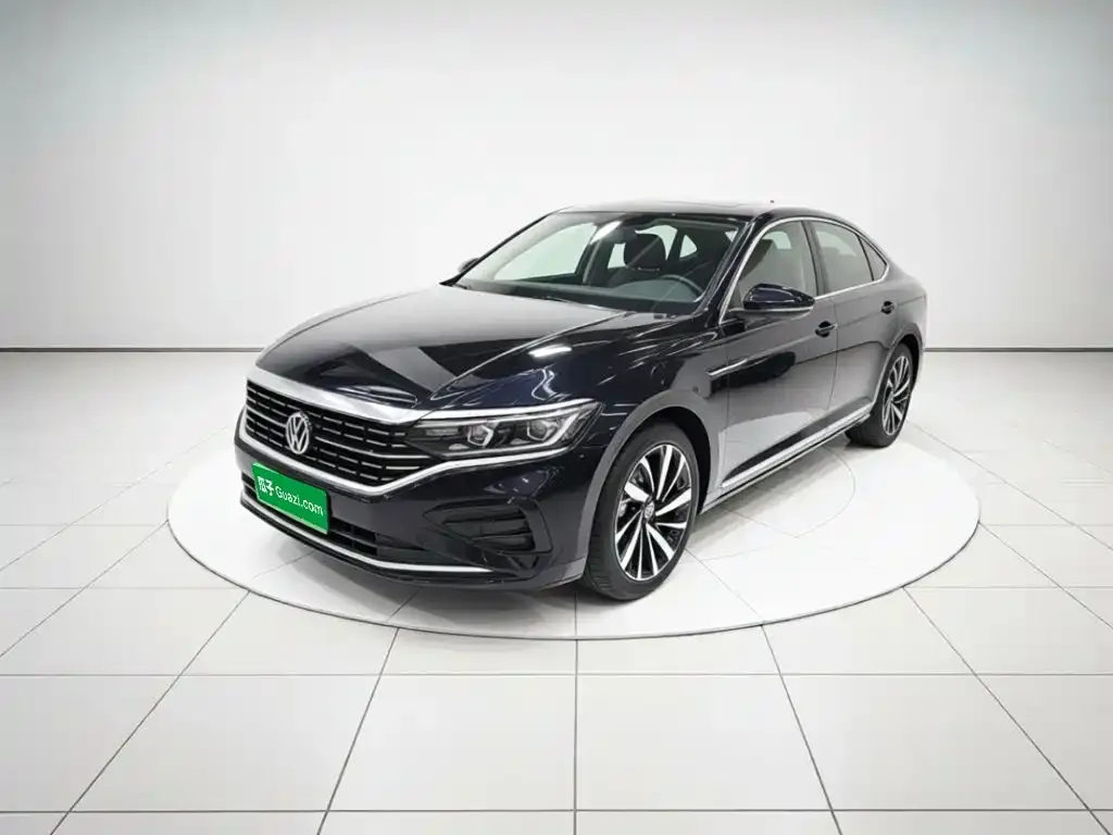 Volkswagen Passat — фото 3