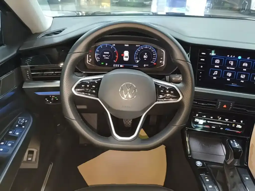 Volkswagen Passat — фото 6