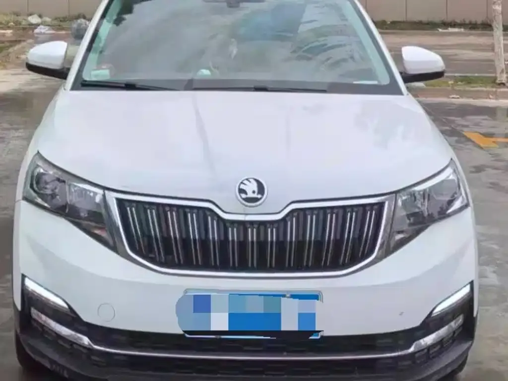 Skoda Kamiq — фото 2