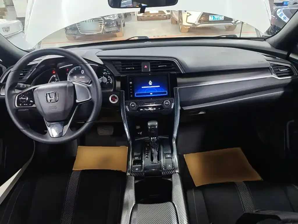 Honda Civic — фото 5