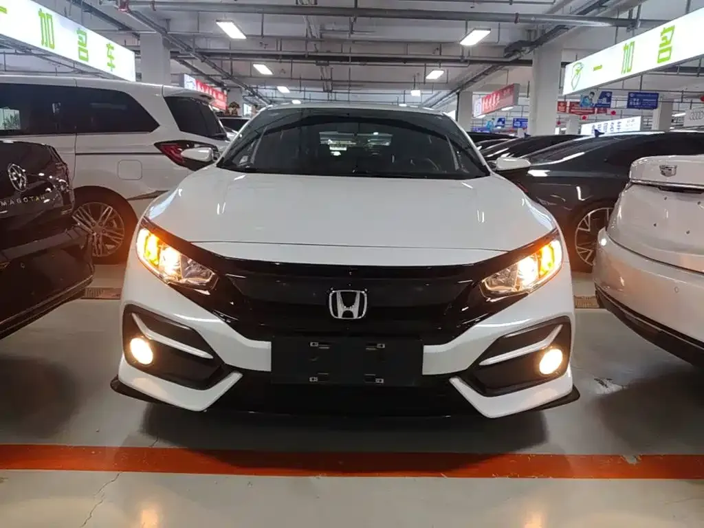 Honda Civic — фото 7