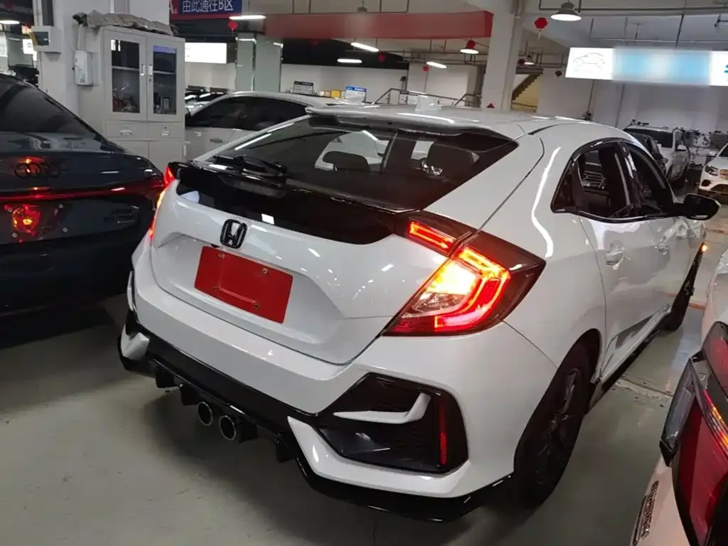 Honda Civic — фото 4