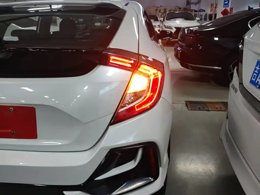 Honda Civic — фото 2