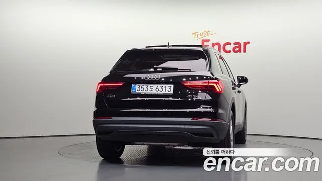 Audi Q3 — фото 2