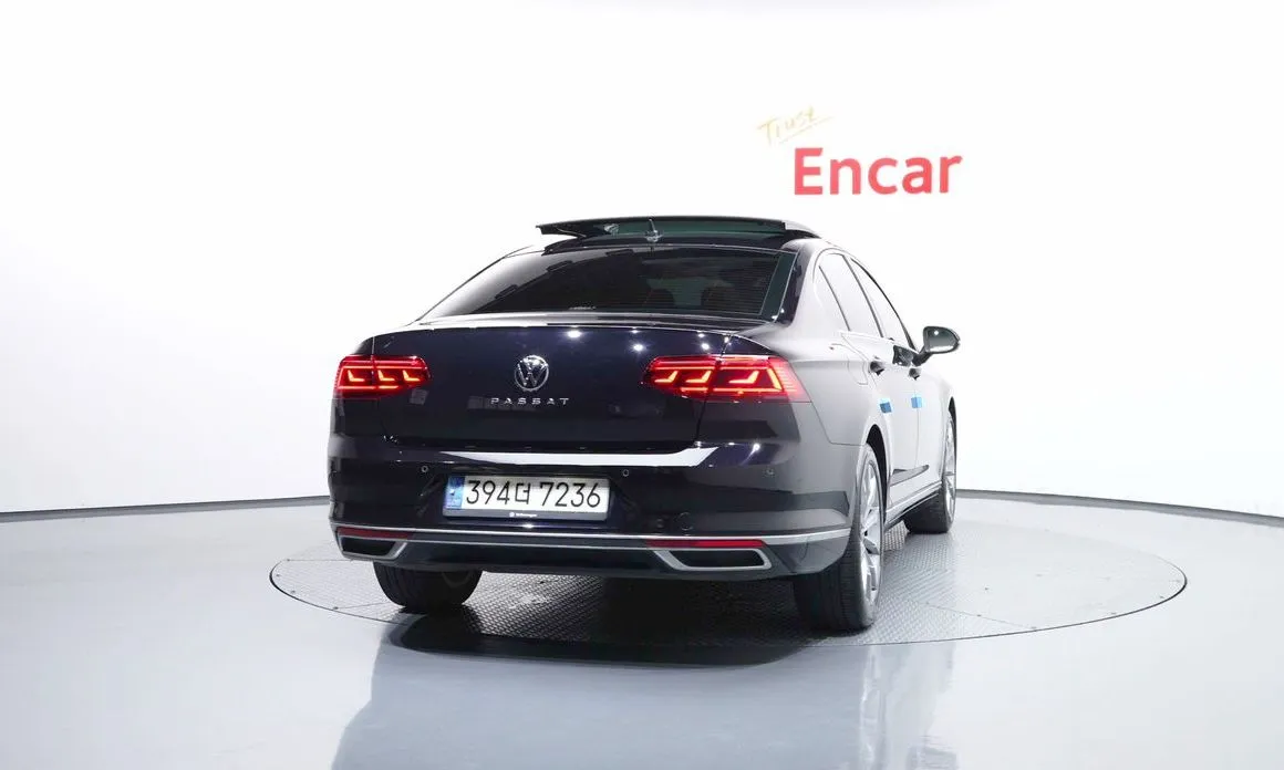 Volkswagen Passat — фото 4
