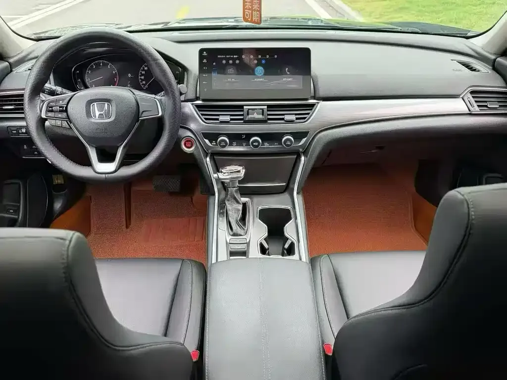 Honda Accord — фото 5