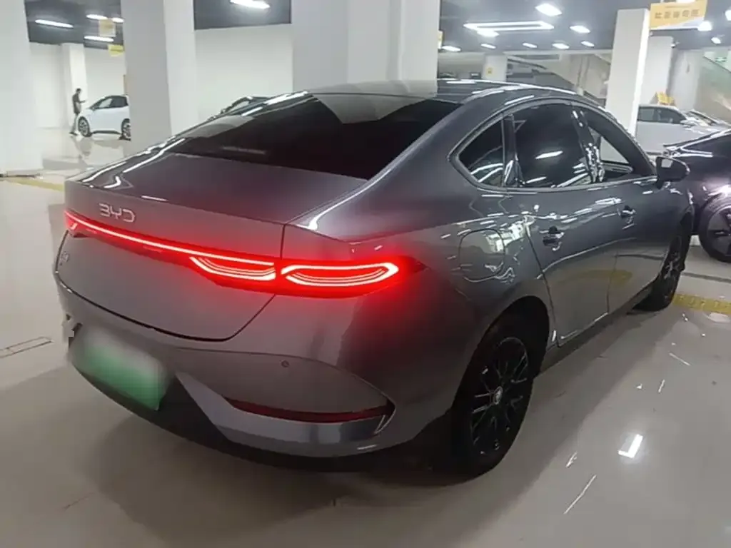 BYD Qin PLUS — фото 9