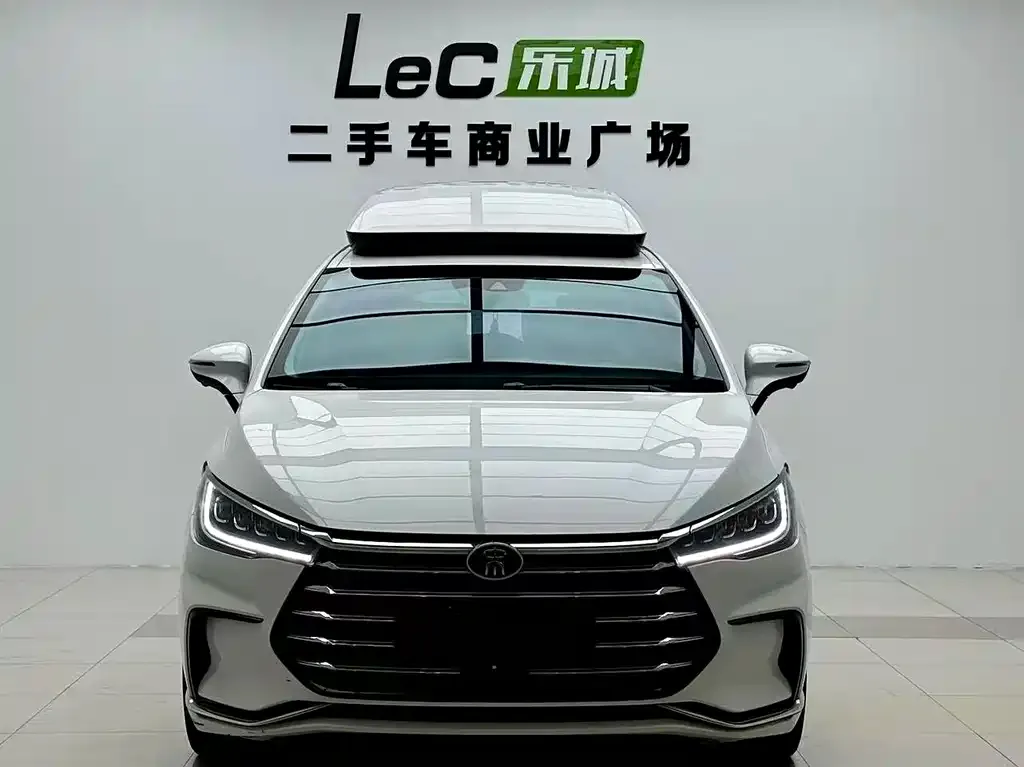BYD MAX New Energy — фото 2