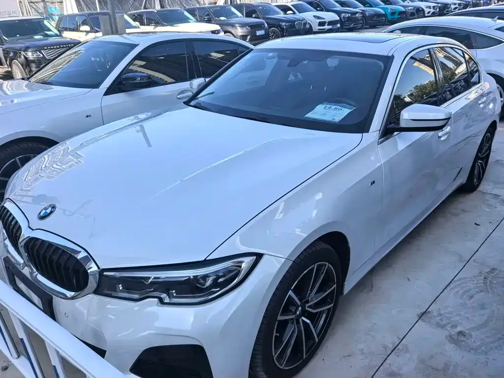 BMW 3 Series — фото 1