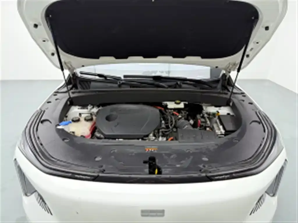 Geely Galaxy L7 — фото 4