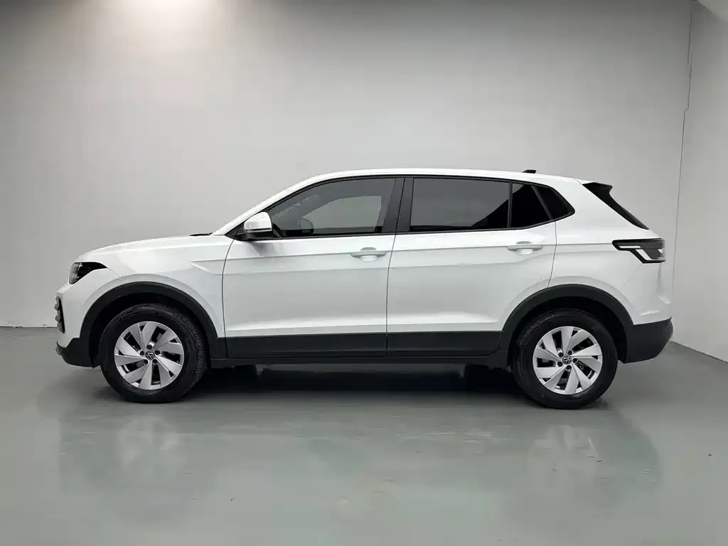 Volkswagen Tharu — фото 3