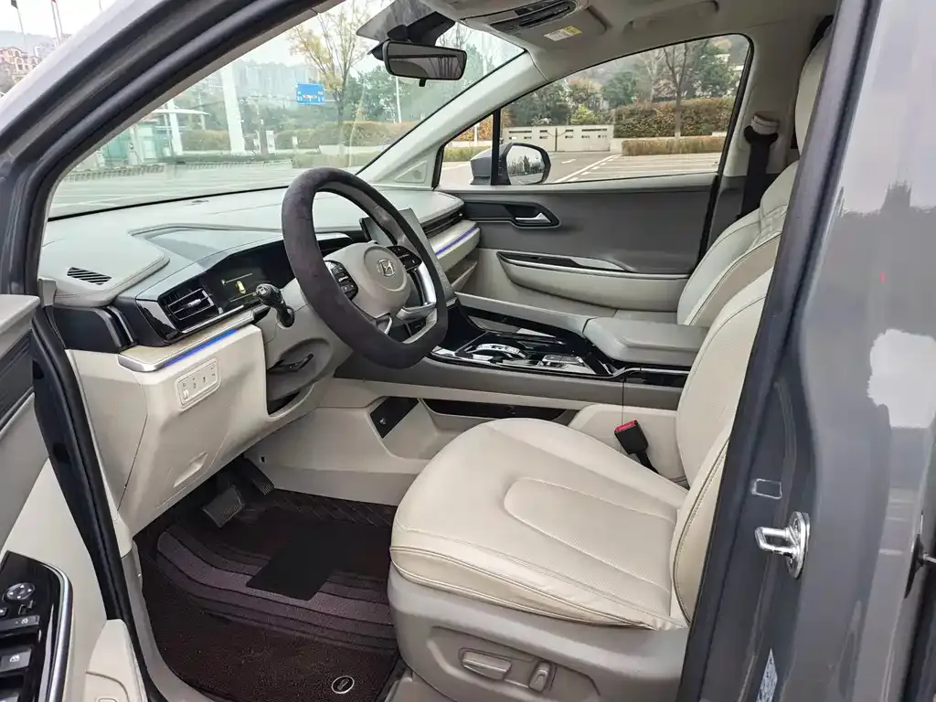Hyundai Custo — фото 2