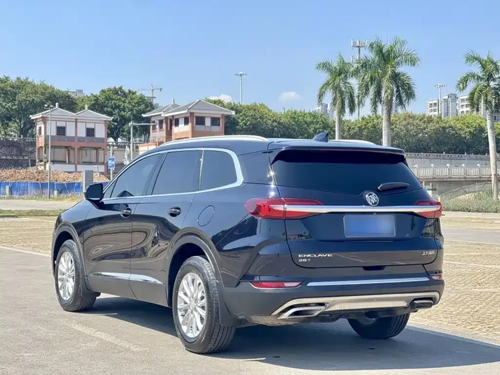Buick Enclave — фото 5