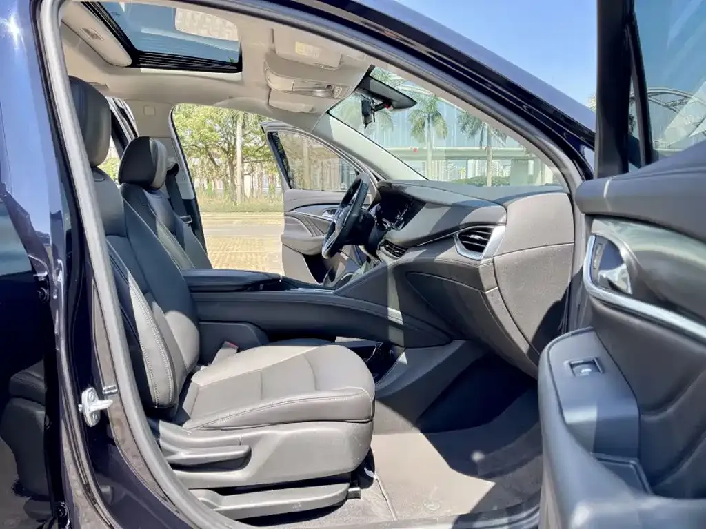 Buick Enclave — фото 4