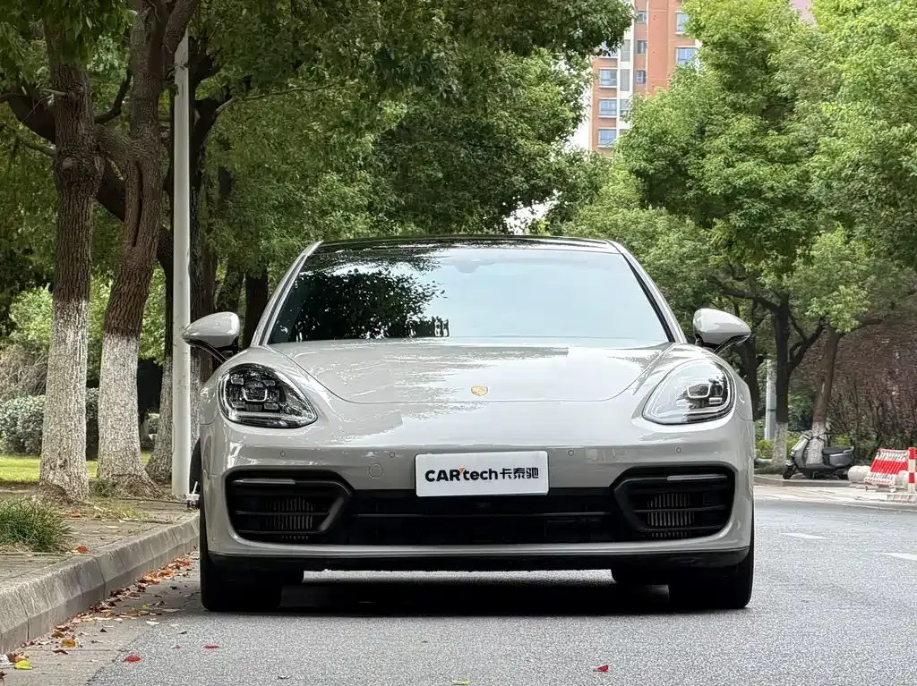 Porsche Panamera — фото 10