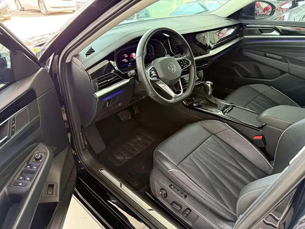 Volkswagen Passat — фото 9