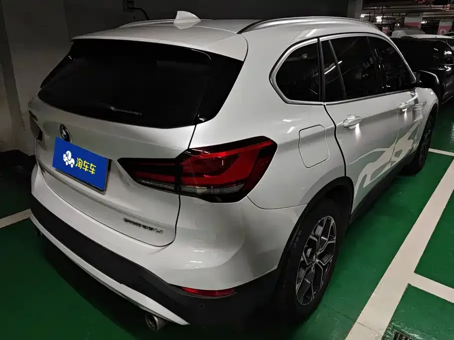 BMW X1 — фото 3