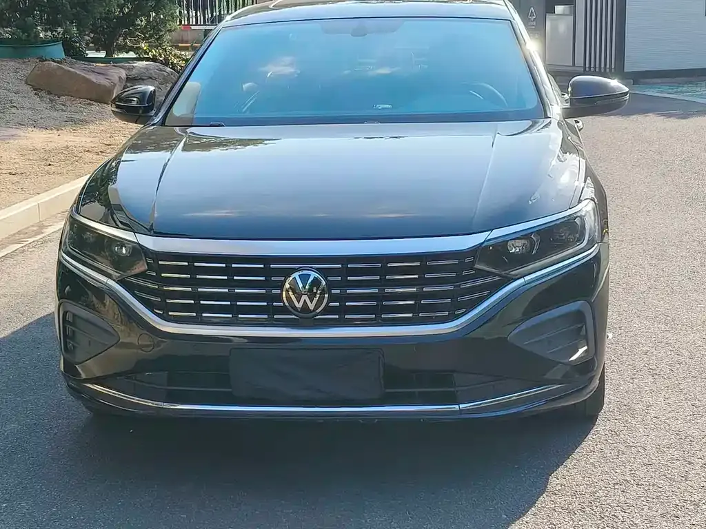 Volkswagen Passat — фото 5