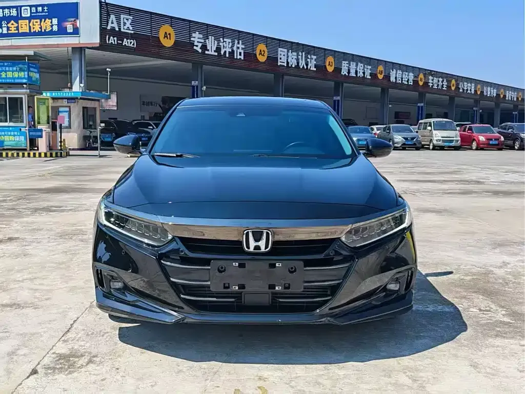 Honda Accord — фото 4