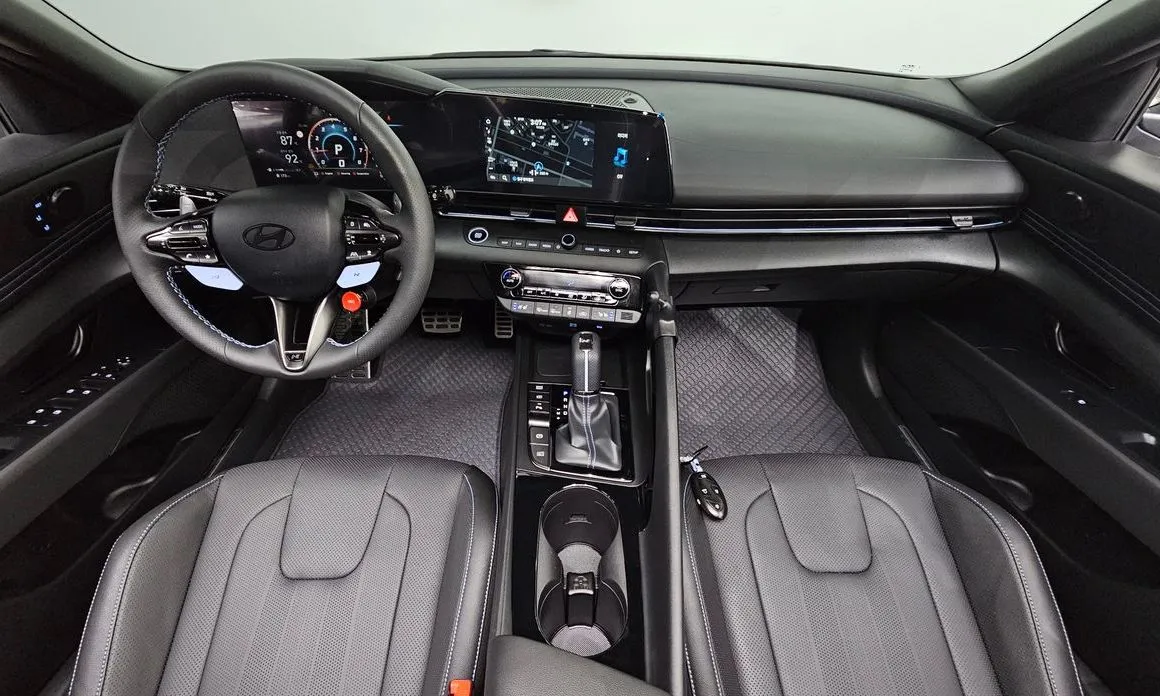 Hyundai AVANTE — фото 9