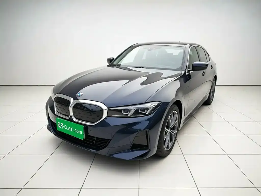 BMW i3 — фото 1