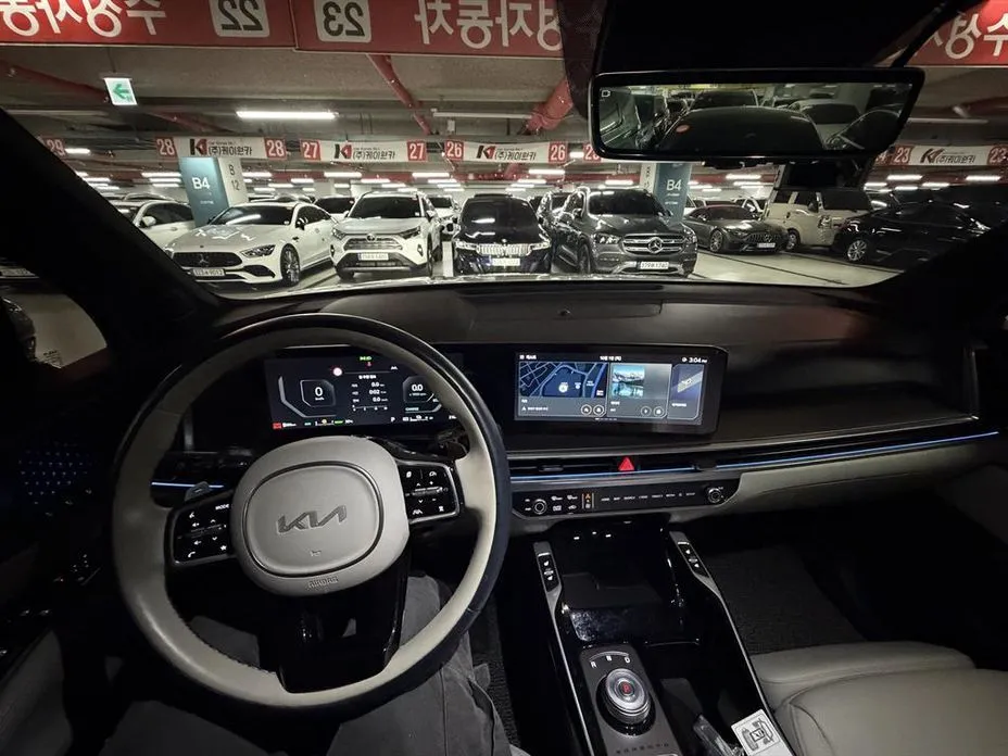 Kia Sorento — фото 7