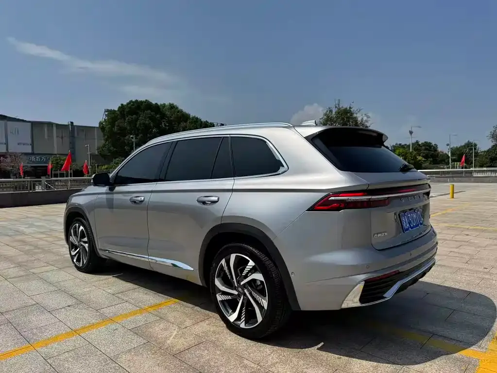 Geely Xingyue L — фото 2