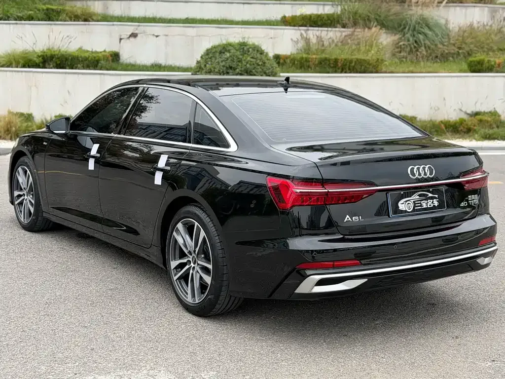 Audi A6L — фото 9