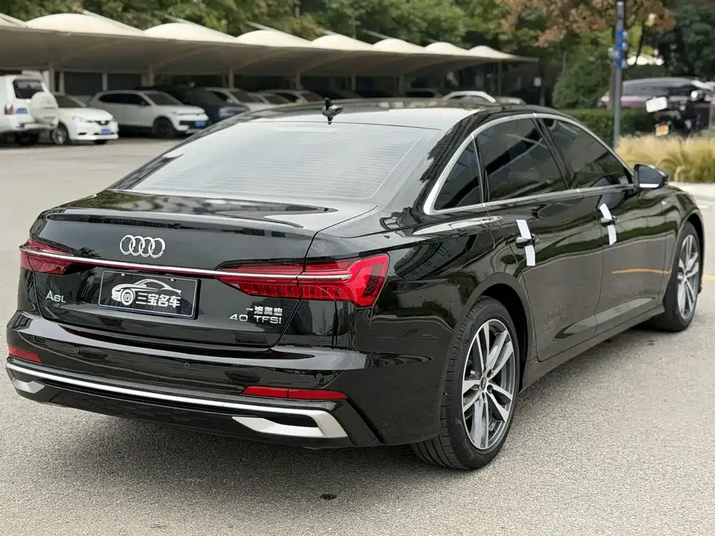 Audi A6L — фото 7