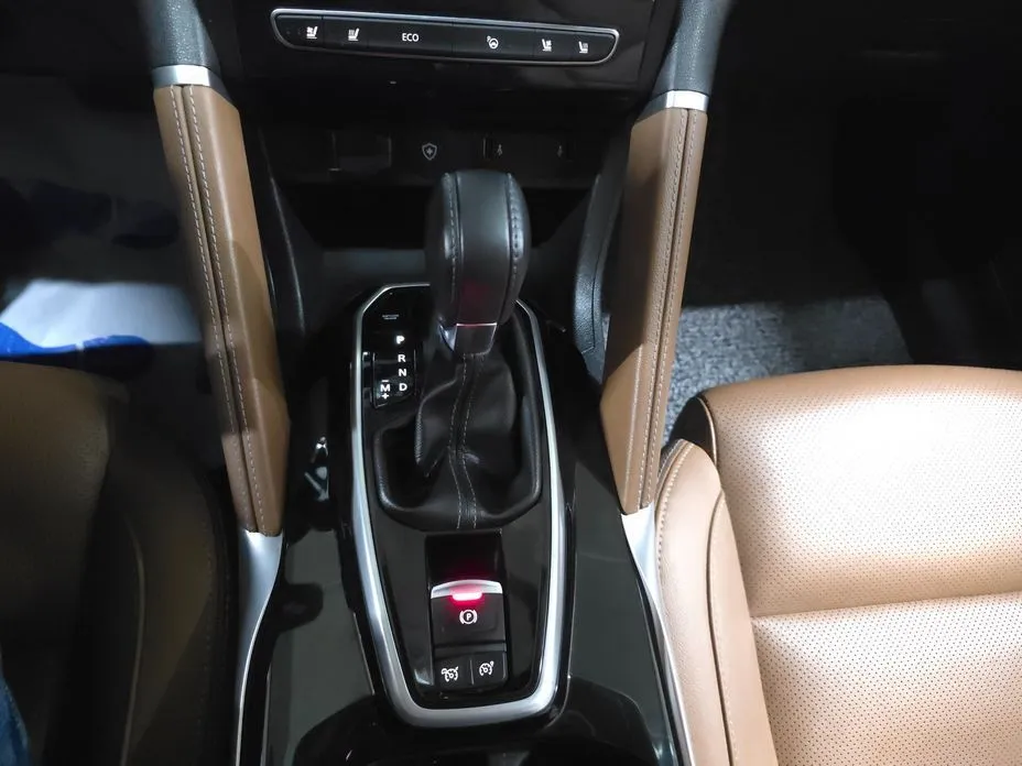 Renault Korea (Samsung) QM6 — фото 8