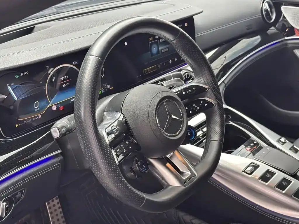 Mercedes-Benz AMG GT — фото 8