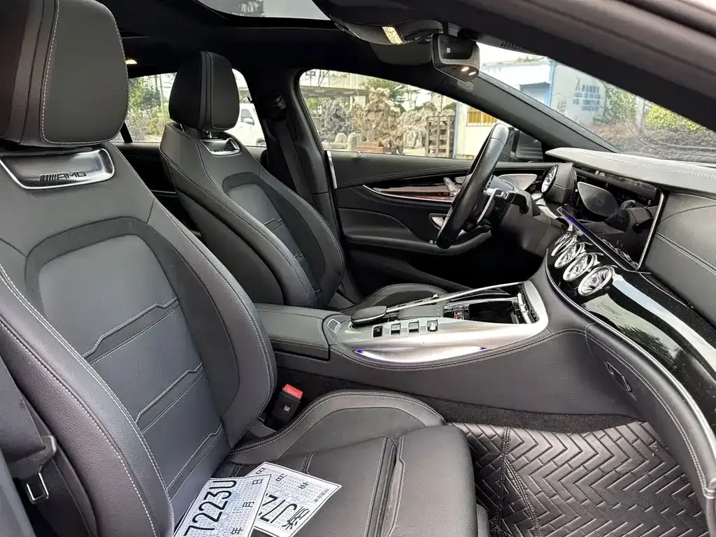 Mercedes-Benz AMG GT — фото 5