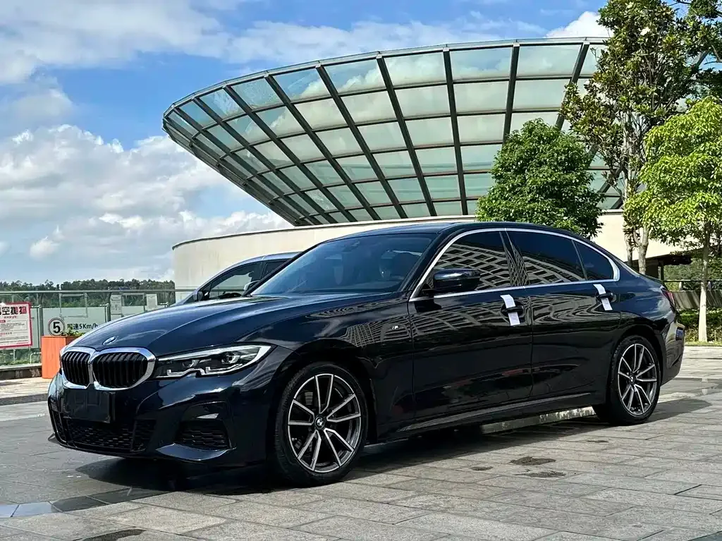 BMW 3 Series — фото 1