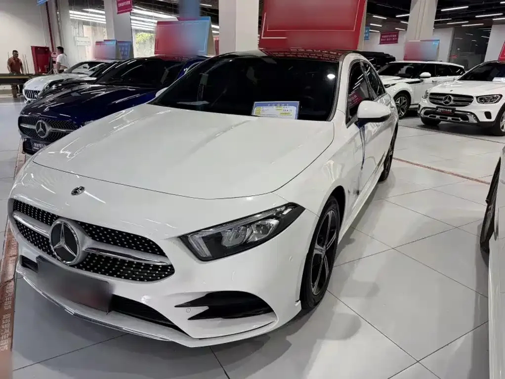 Mercedes-Benz A-Class — фото 1
