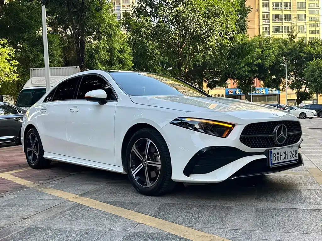 Mercedes-Benz A-Class — фото 4