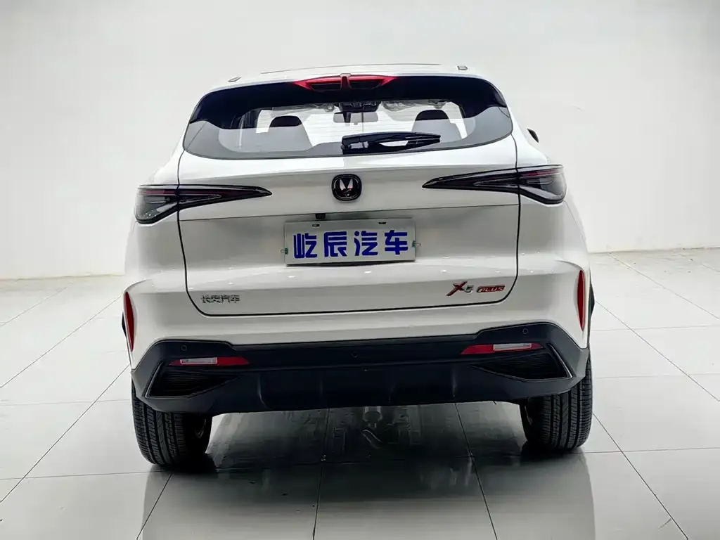 Changan X5 PLUS — фото 2