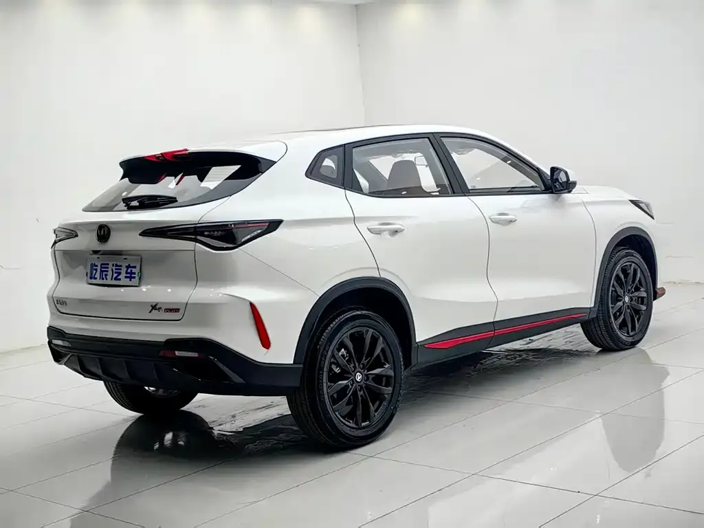 Changan X5 PLUS — фото 5