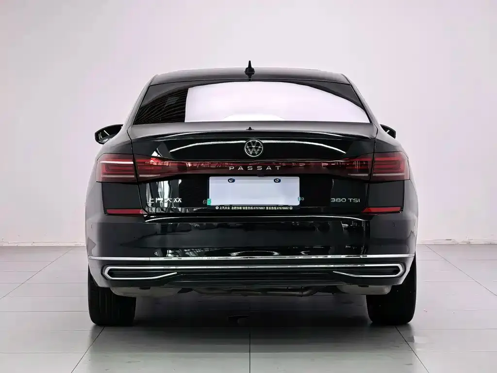 Volkswagen Passat — фото 2