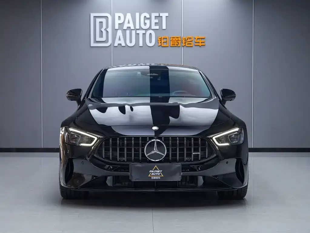 Mercedes-Benz AMG GT — фото 1