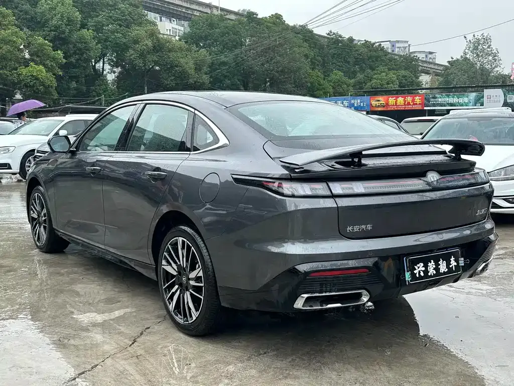 Changan Eado — фото 9