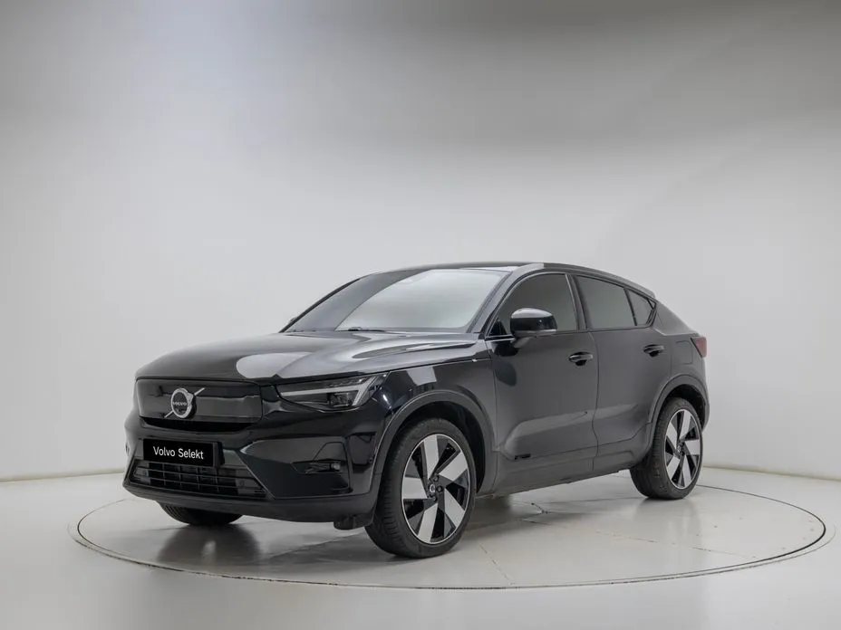 Volvo C40 — фото 1